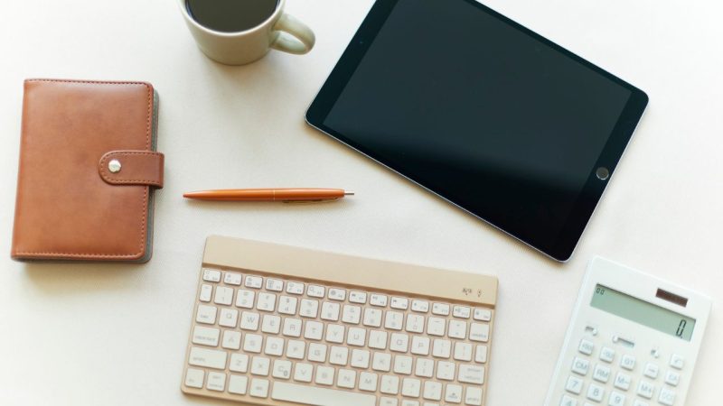 Comment on appelle une tablette avec clavier détachable