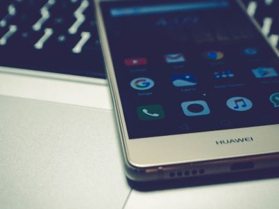 Quelle application remplace le Play Store sur Huawei