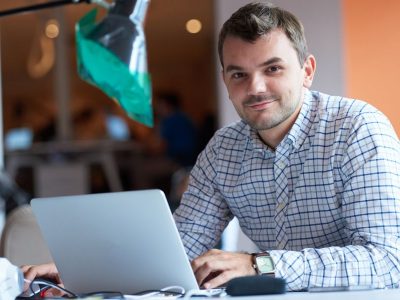 Est ce qu'il y a un moyen d'utiliser gratuitement Adobe Portfolio