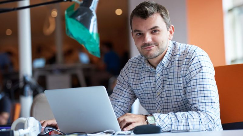 Est ce qu'il y a un moyen d'utiliser gratuitement Adobe Portfolio