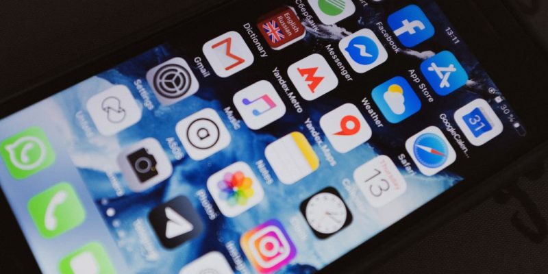 Comment transformer un iPhone 4 en caméra IP ou babyphone local