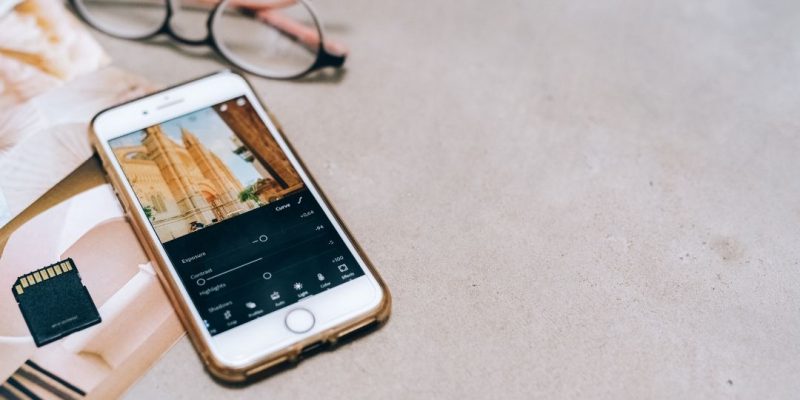 Que choisir entre Snapseed et Photoshop Express