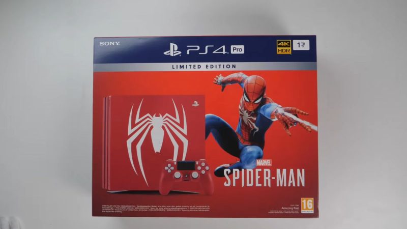 Manette PS4 Spider-Man vs manette standard quelles sont les vraies différences