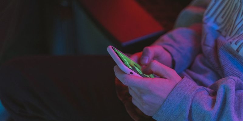 Smartphone gaming à moins de 500 € lequel offre le meilleur refroidissement