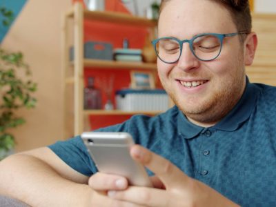 ##4636## accéder au menu caché des informations système et réseau