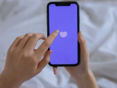 Smartphones flagship quelles stratégies pour rivaliser avec les modèles dominants