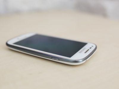 Le retour des “dumbphones” marque-t-il une lassitude face aux smartphones modernes