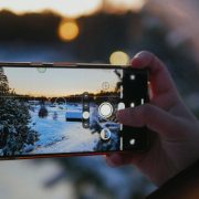 Pourquoi certaines applications consomment autant de batterie